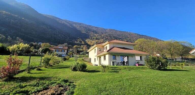 Maison à vendre Proche de Grenoble : Saint Pierre de Mésage