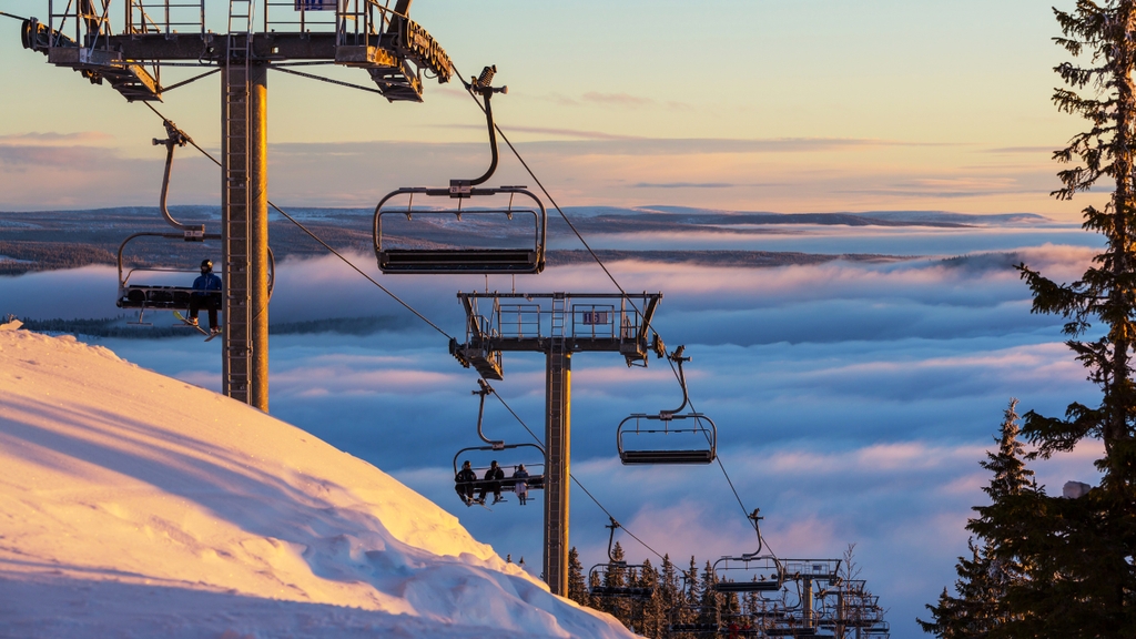 En Hiver : Vivez l’Émotion des Sommets